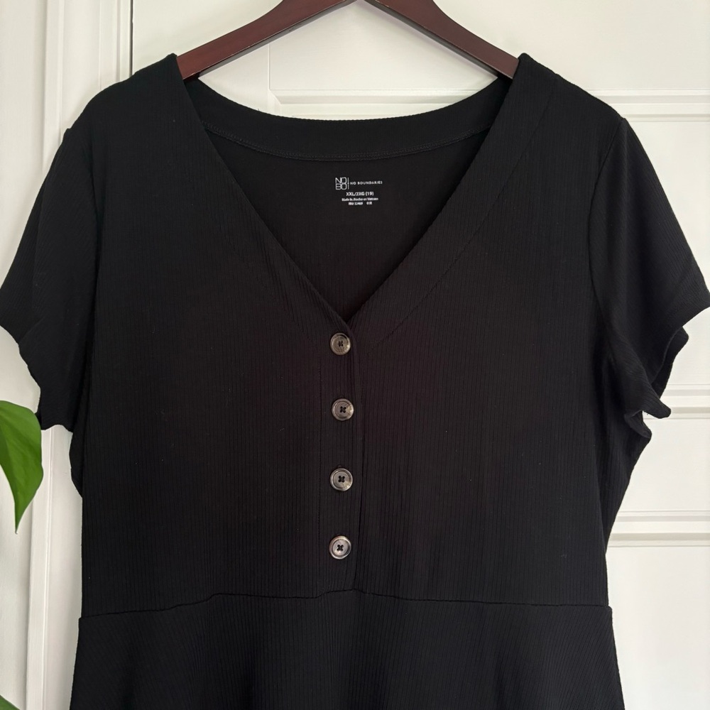 • [NoBo] Fit Flare Dress • - Picture 2 of 8